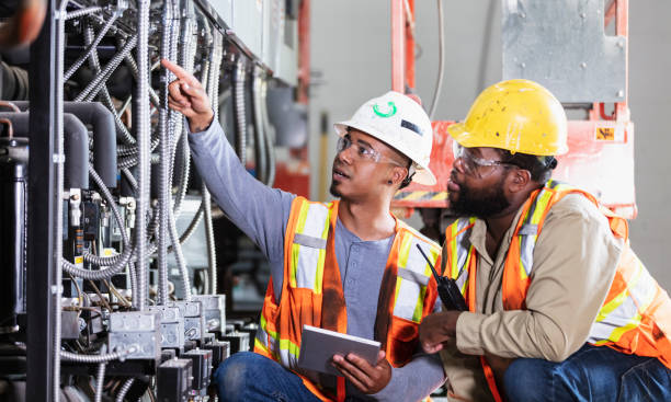 Best Commercial Electrician Services  in Heritage Hills, NY